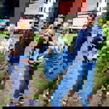 Glade mennesker på Folkemødet